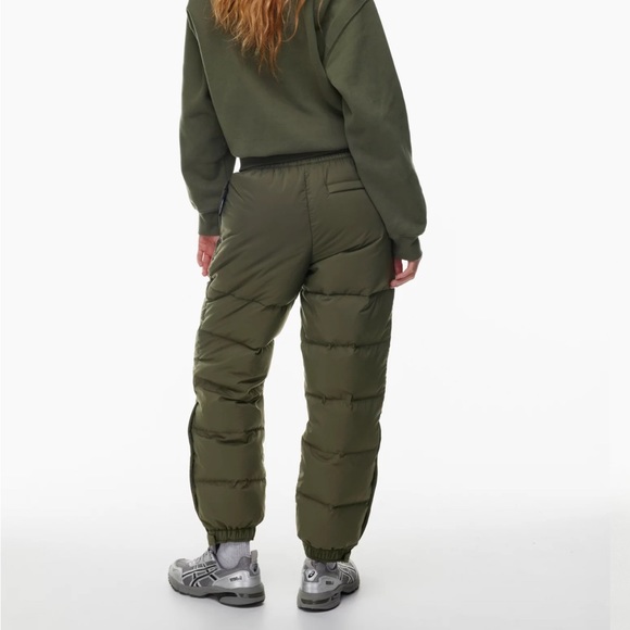 Aritzia The Super Puff™ Pant, Army Green, Size XS - NWT - Picture 8 of 16